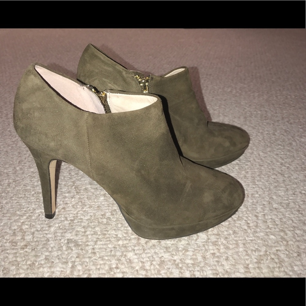 Vince Camuto Elvin
